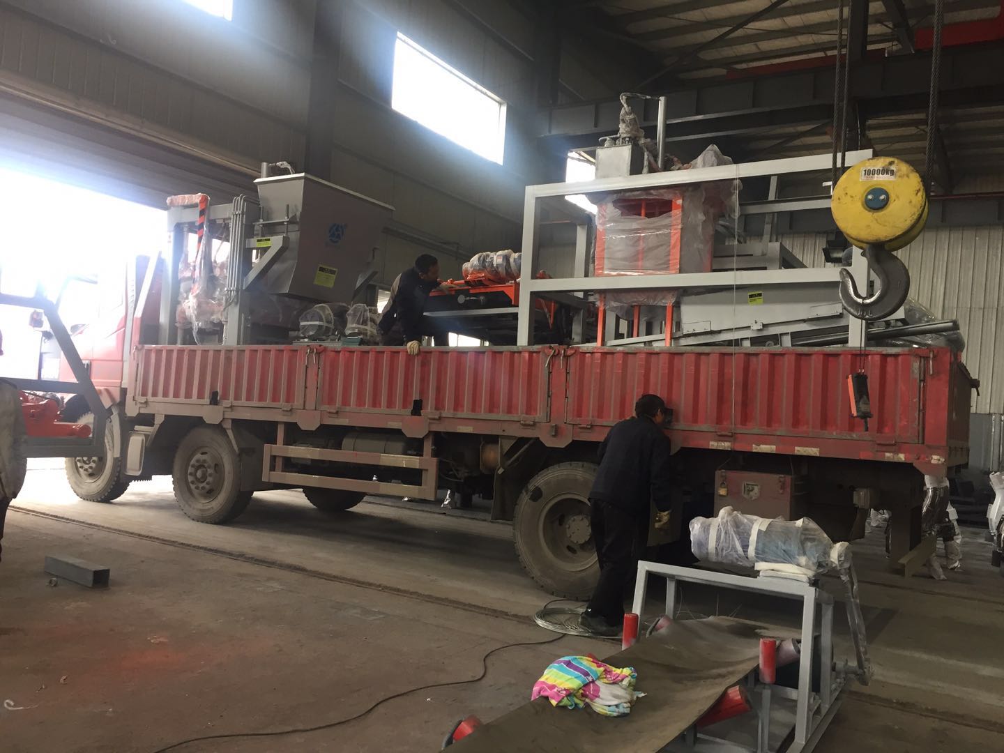 湖南省漣源市白馬山鎮(zhèn)石總訂購(gòu)的QTY5-15今天發(fā)貨啦！
